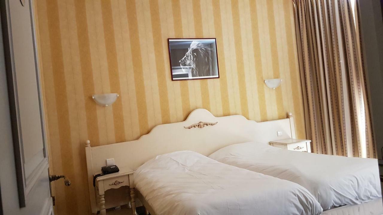 Hotel Au Lion D'Or Nogent-le-Rotrou Exterior foto